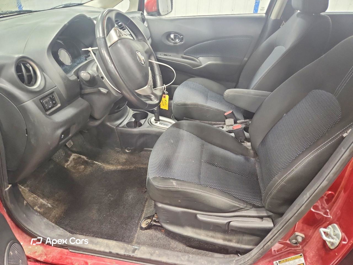 Nissan Versa 2016