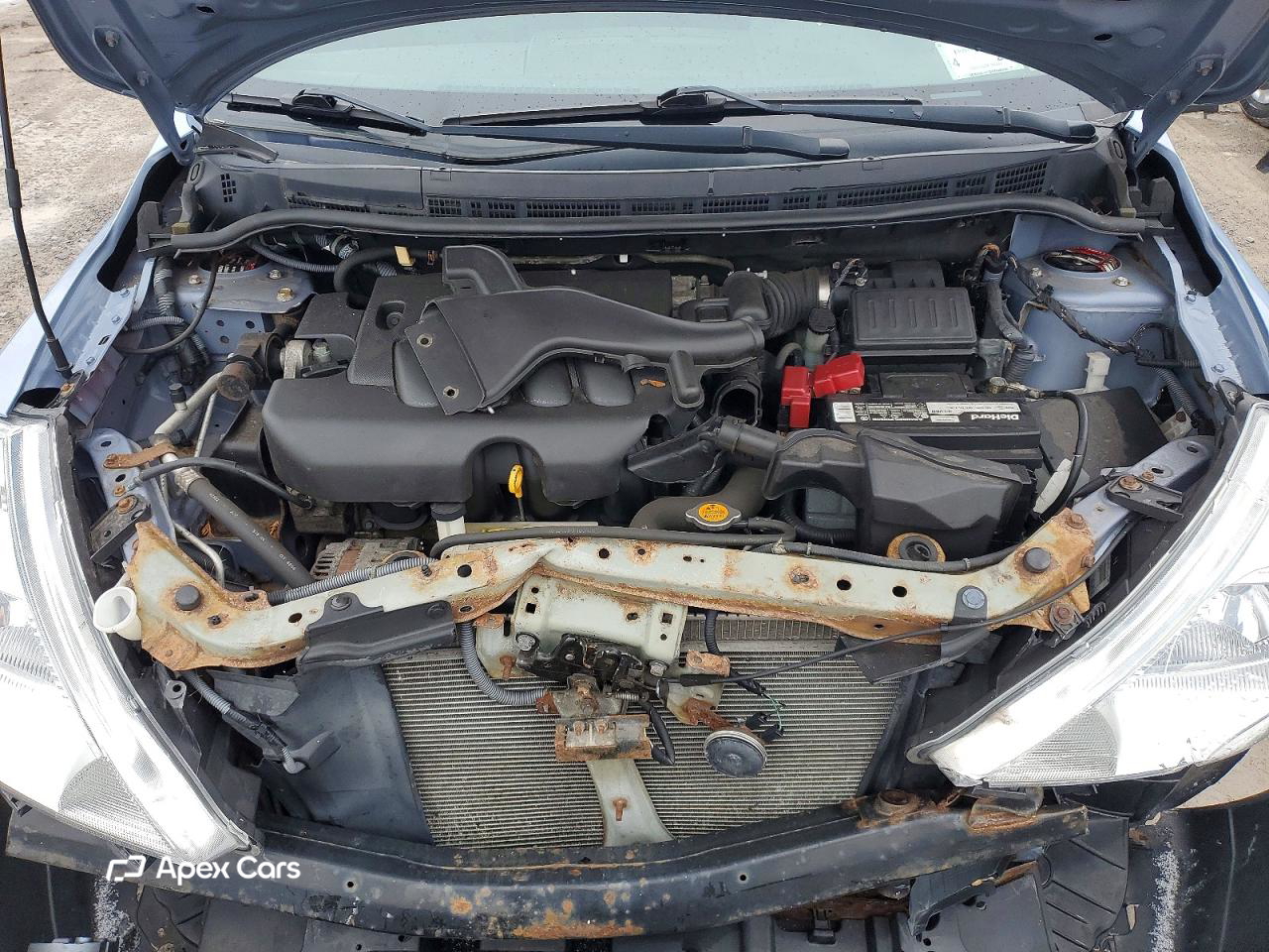 Nissan Versa 2011