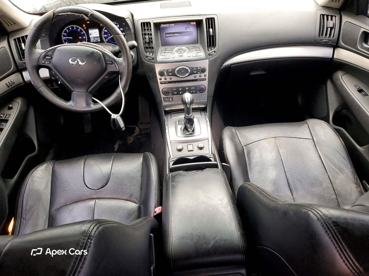 Infiniti  2012