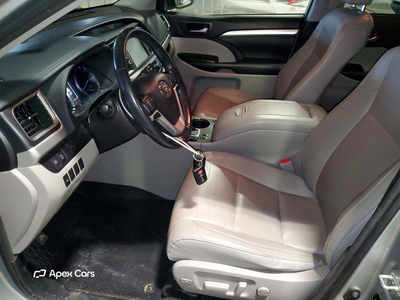 Toyota Highlander 2018