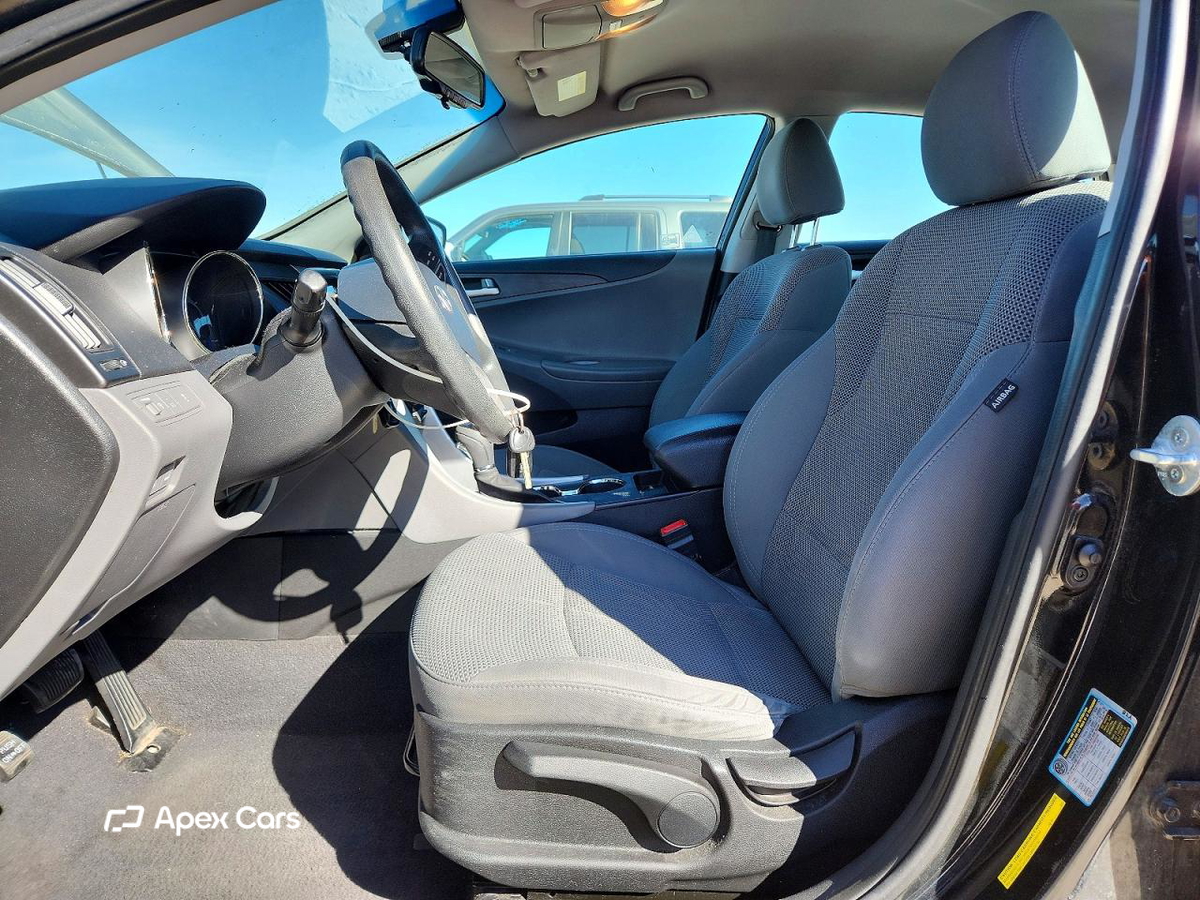Hyundai Sonata 2013