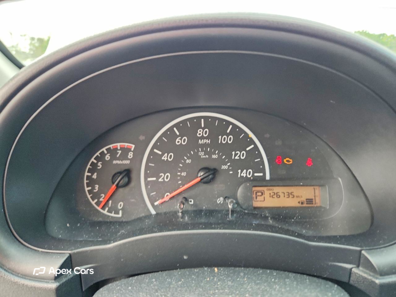 Nissan Versa 2015