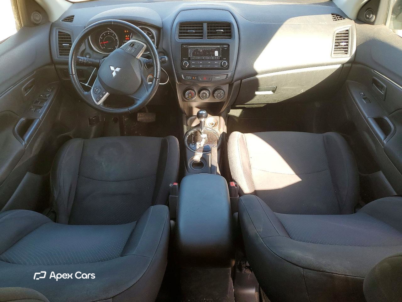 Mitsubishi Outlander 2015
