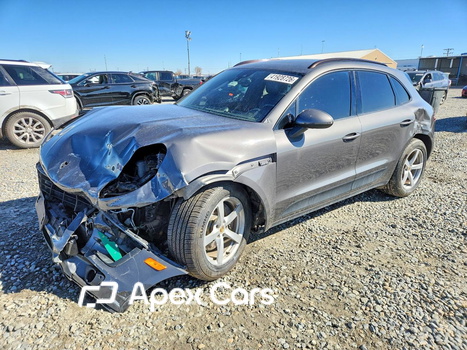 Porsche Macan 2018 - Image 1 of 15