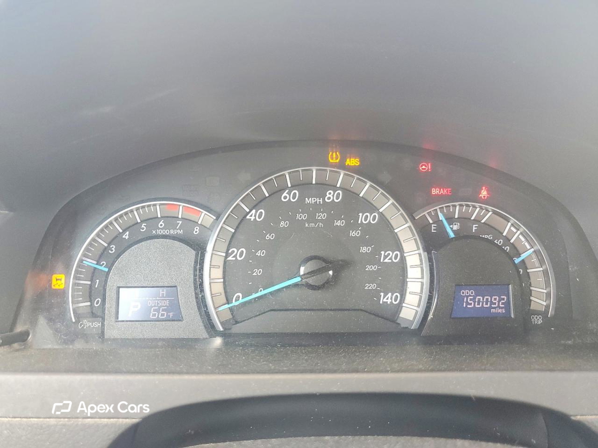 Toyota Camry 2012
