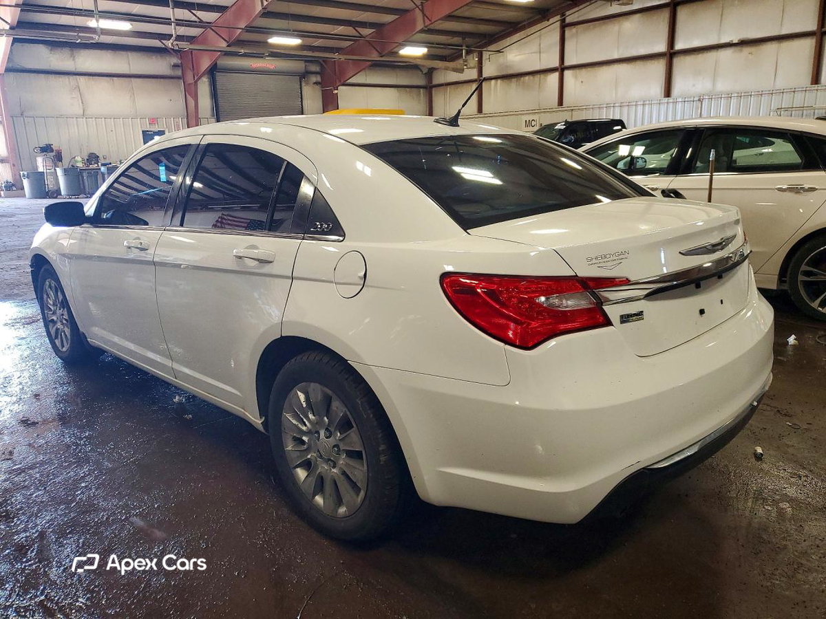Chrysler 200 2013