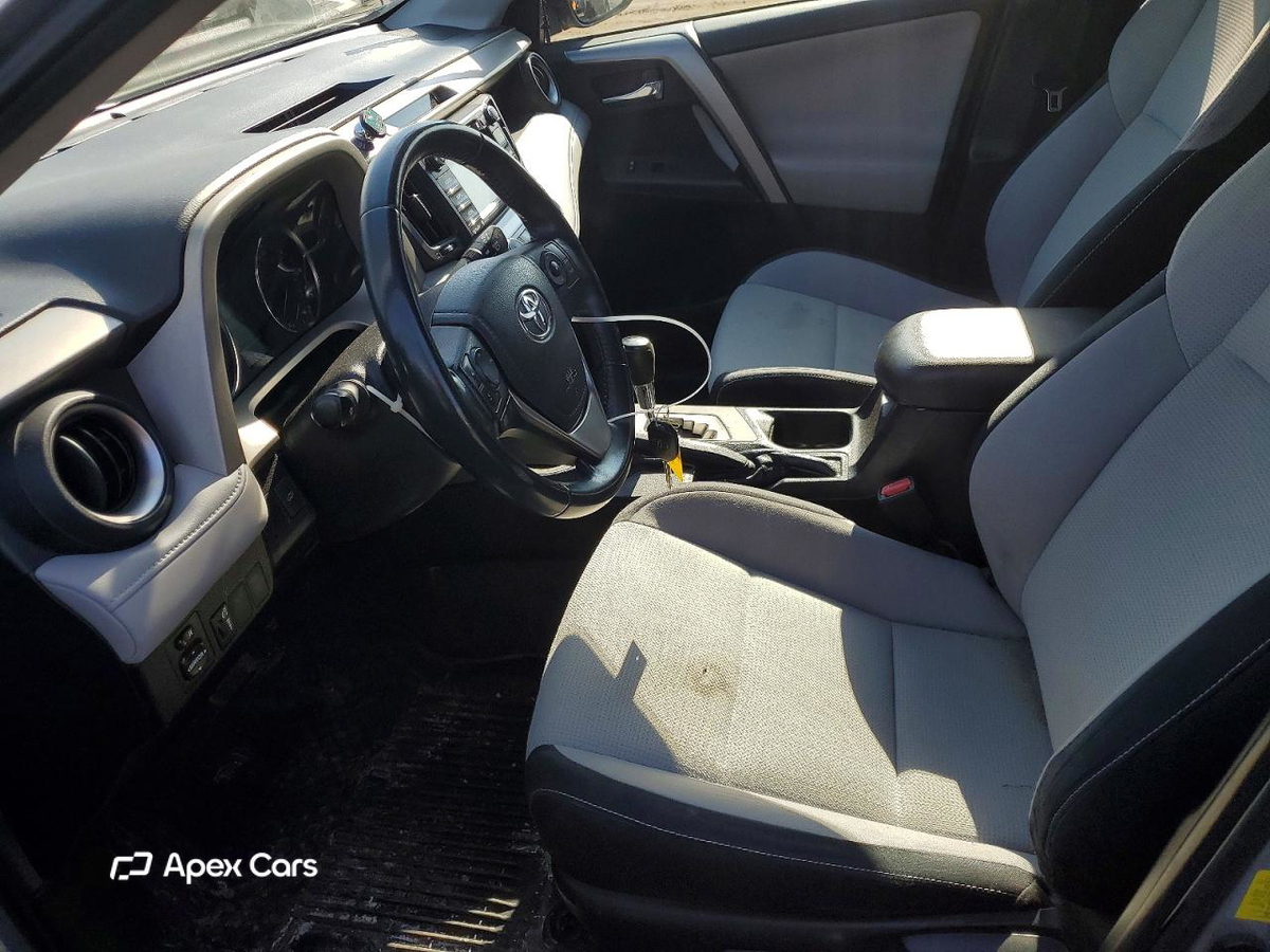 Toyota RAV 4 2016