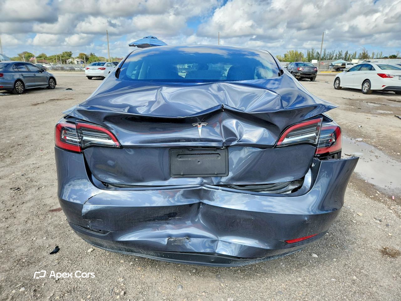 Tesla Model 3 2023