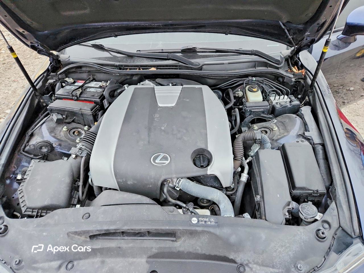Lexus IS 2017
