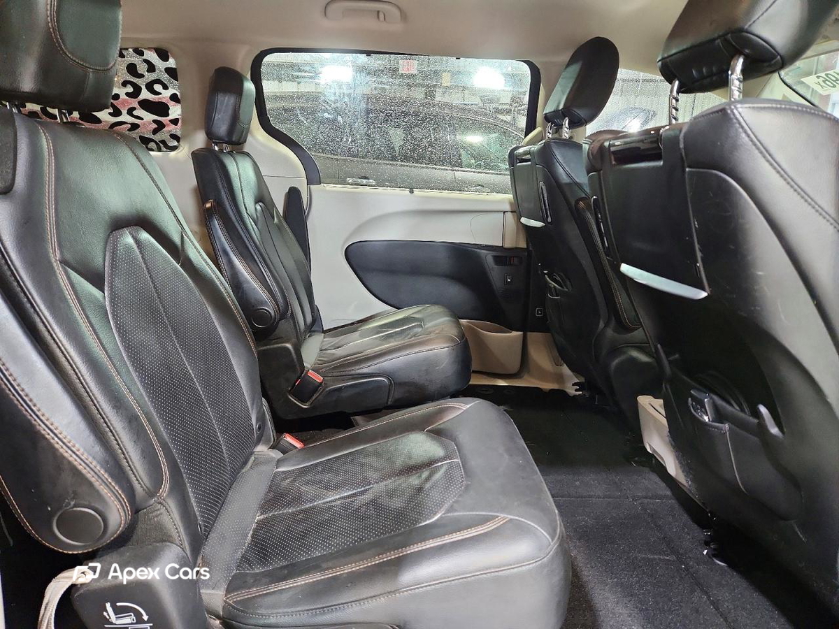 Chrysler Pacifica 2019