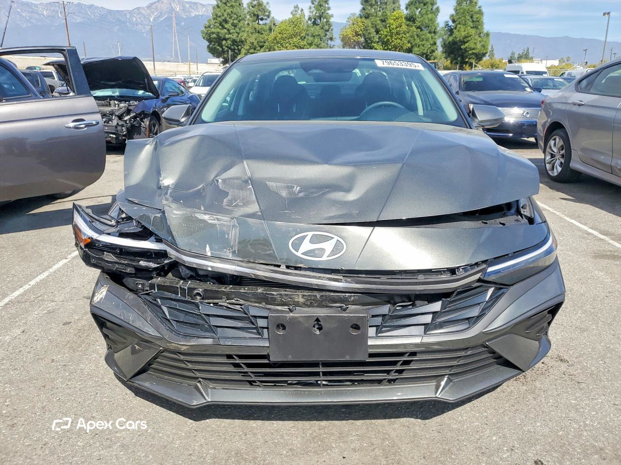 Hyundai Elantra 2025