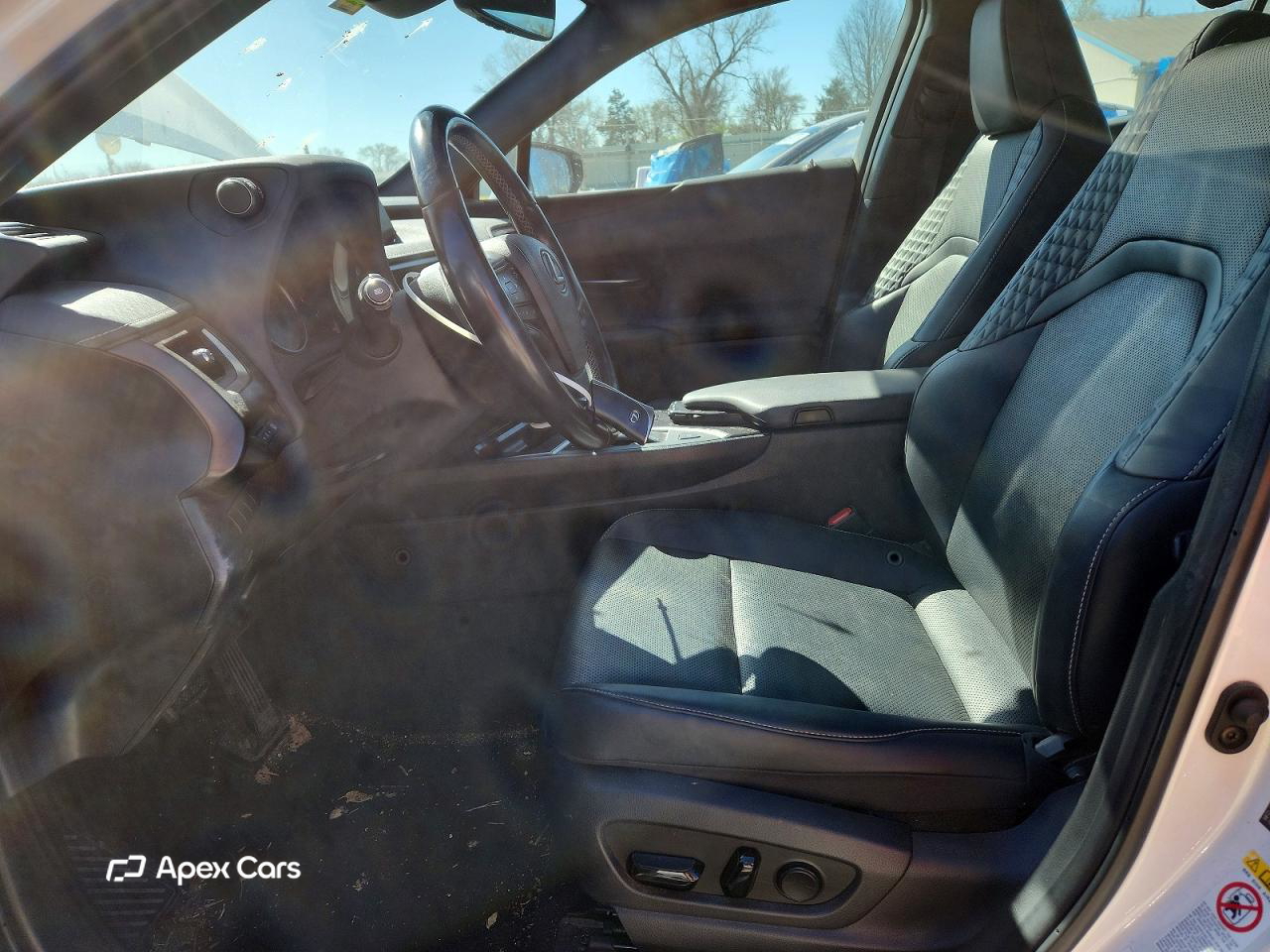 Lexus UX 2019