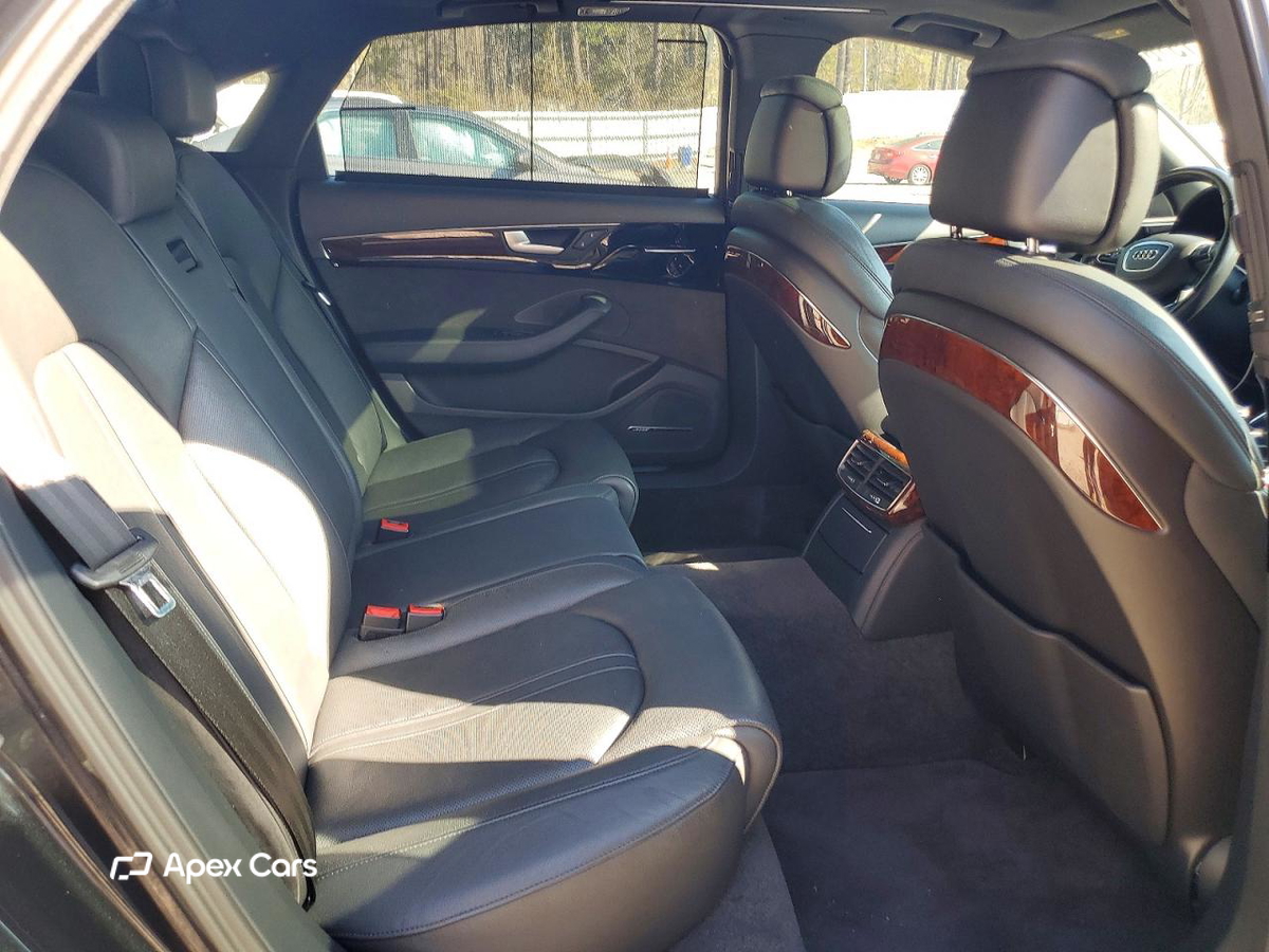 Audi A8 2013
