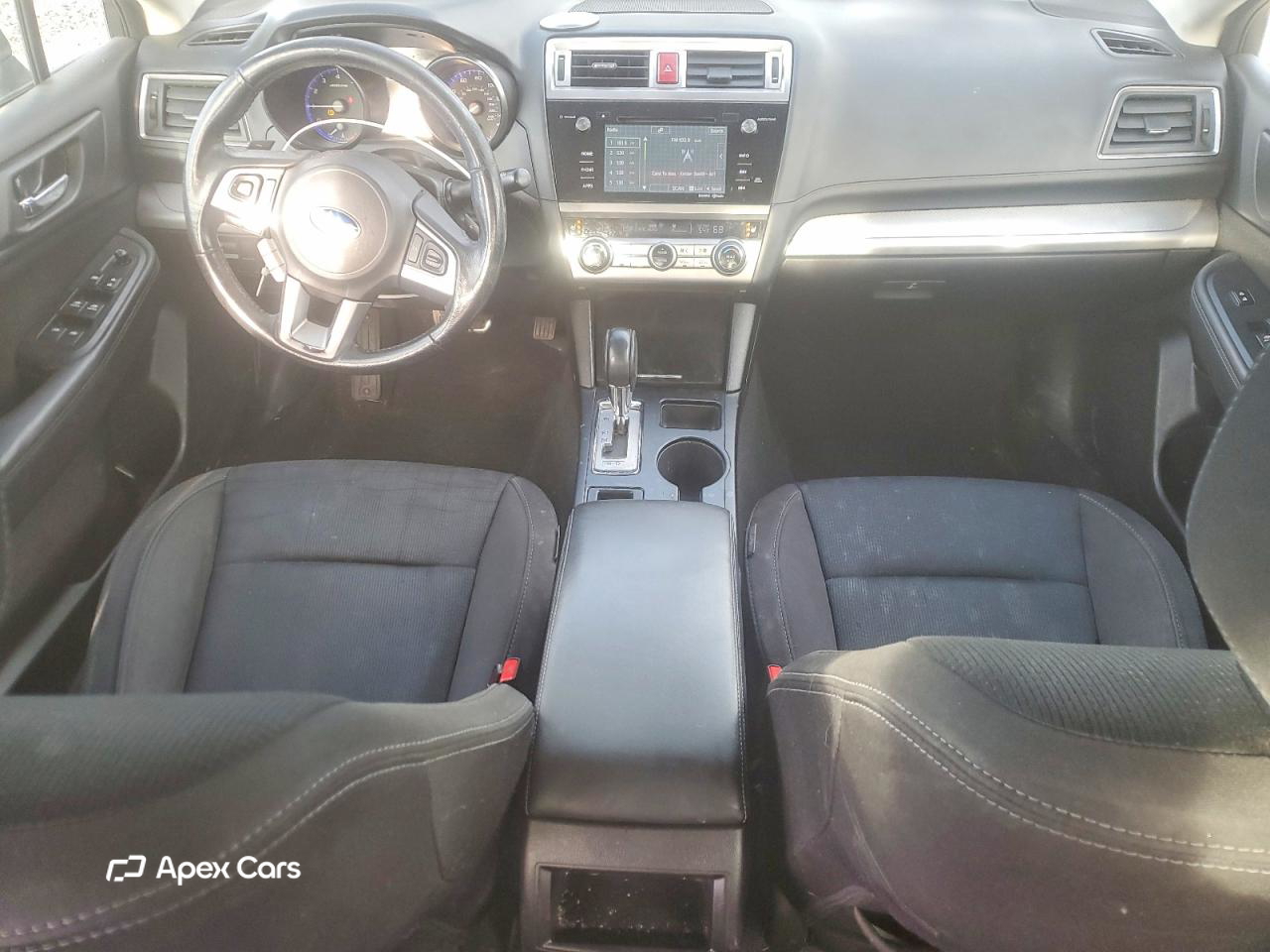 Subaru Legacy 2017