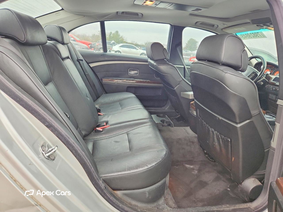 BMW Series 7 2005