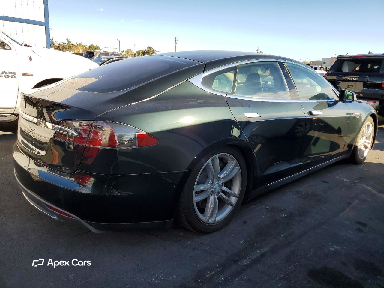 Tesla Model S 2012