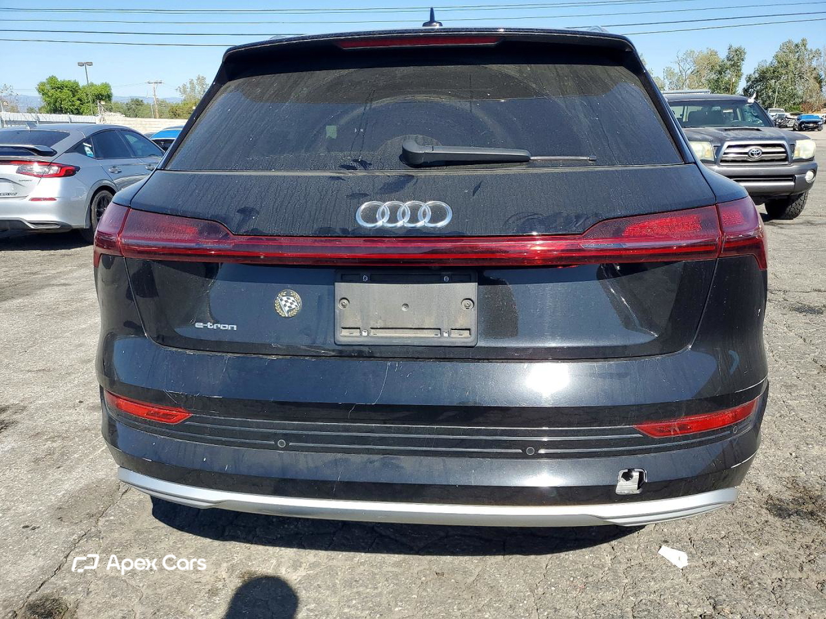 Audi e-tron 2019