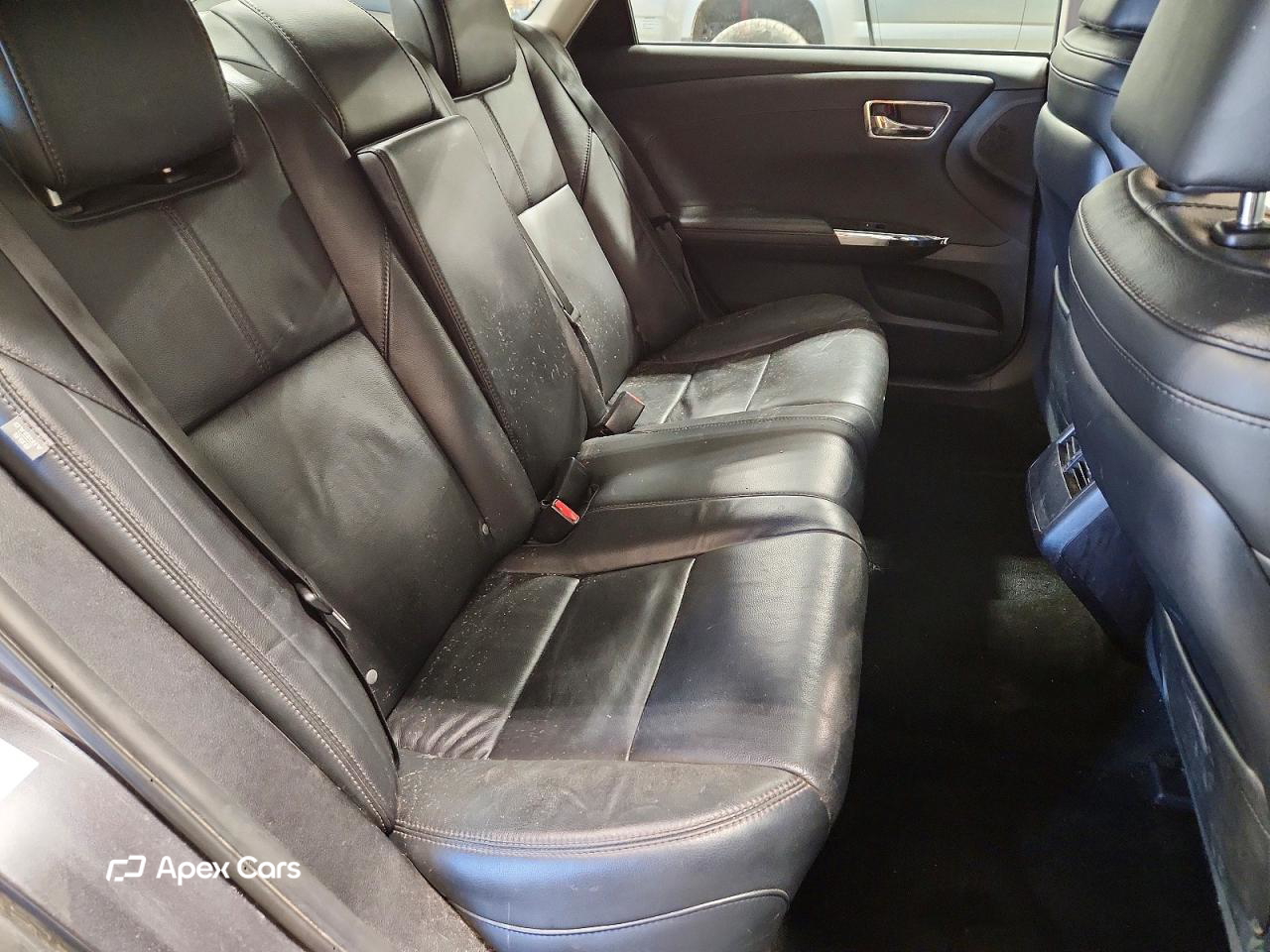 Toyota Avalon 2015