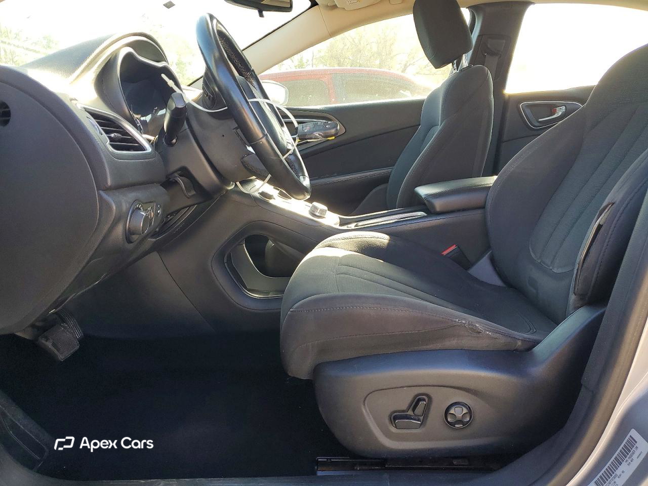Chrysler 200 2015