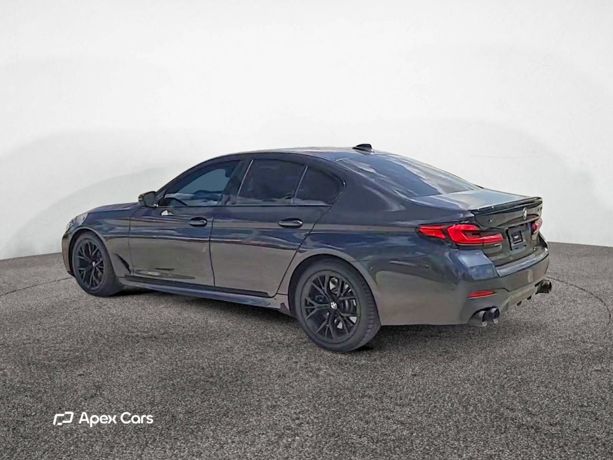 BMW M5 2021