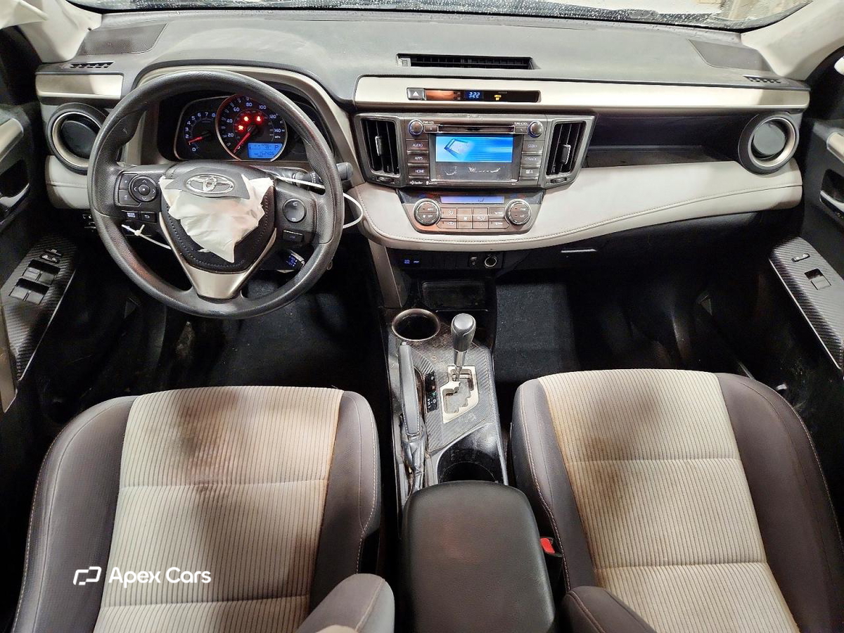 Toyota RAV 4 2015