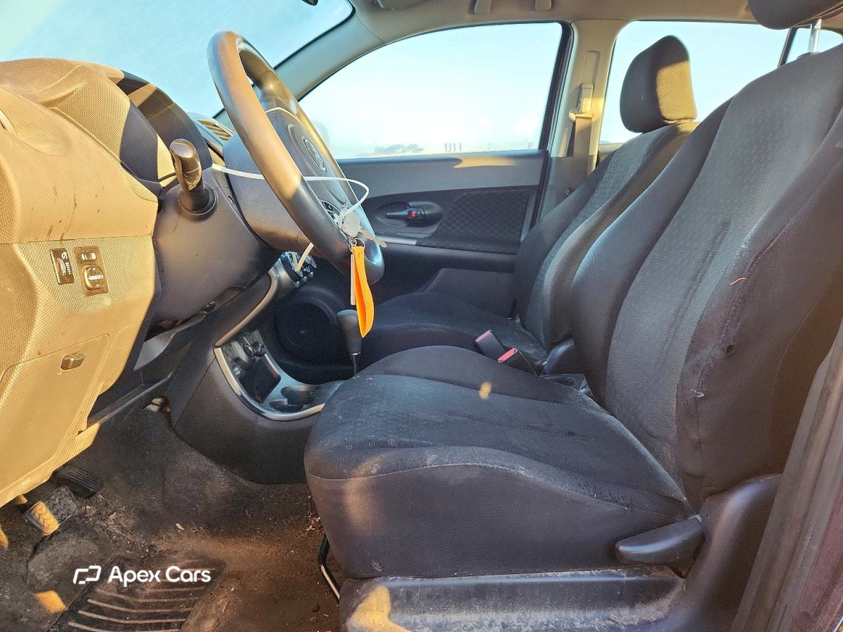 Scion xD 2012