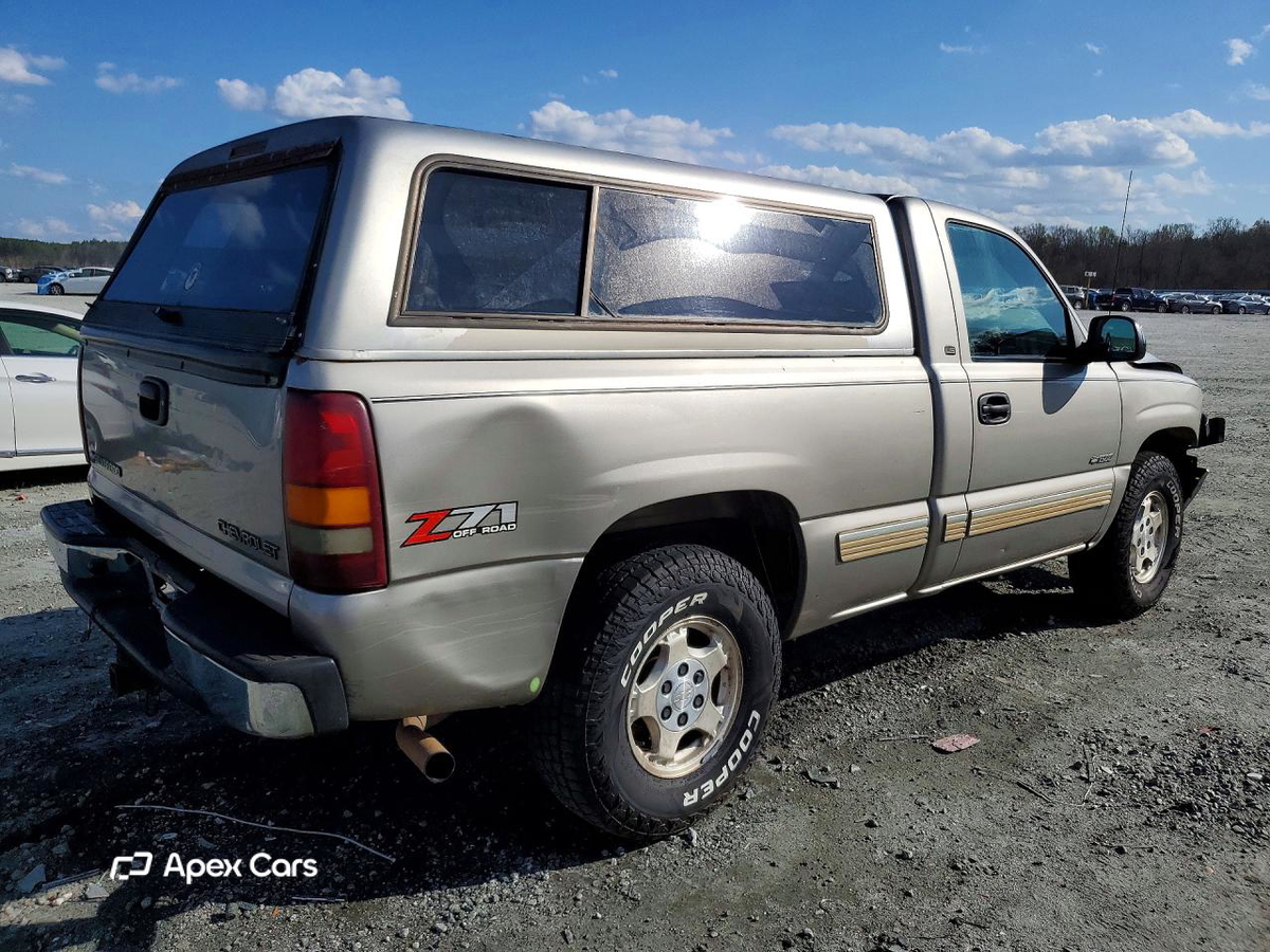 Chevrolet Silverado 2002