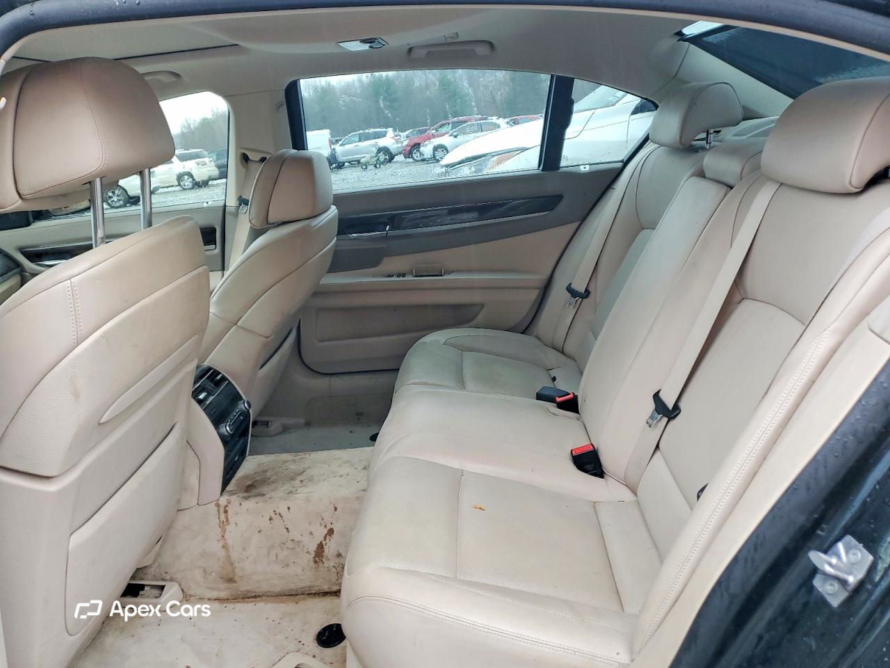 BMW Series 7 2010