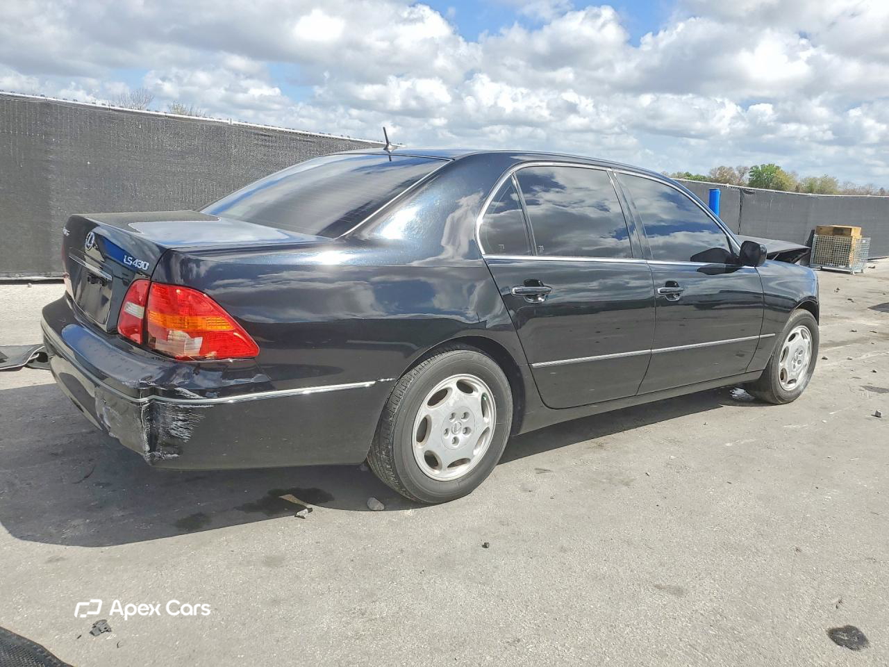 Lexus LS 2001