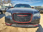 Chrysler 300 2016