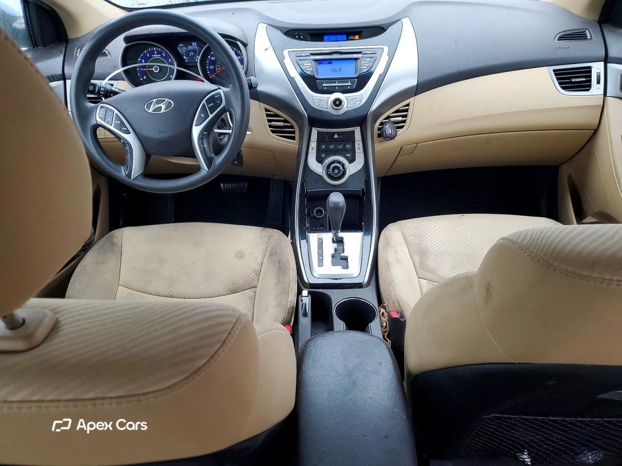 Hyundai Elantra 2012