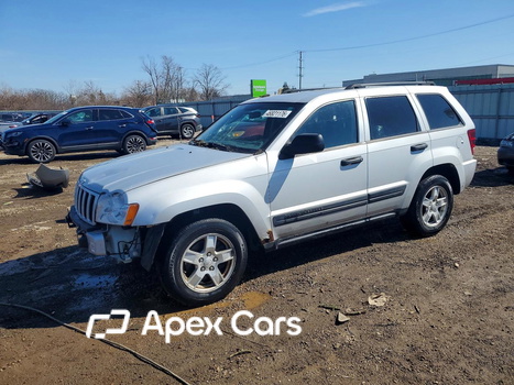 Jeep Cherokee 2006 - Image 1 of 14