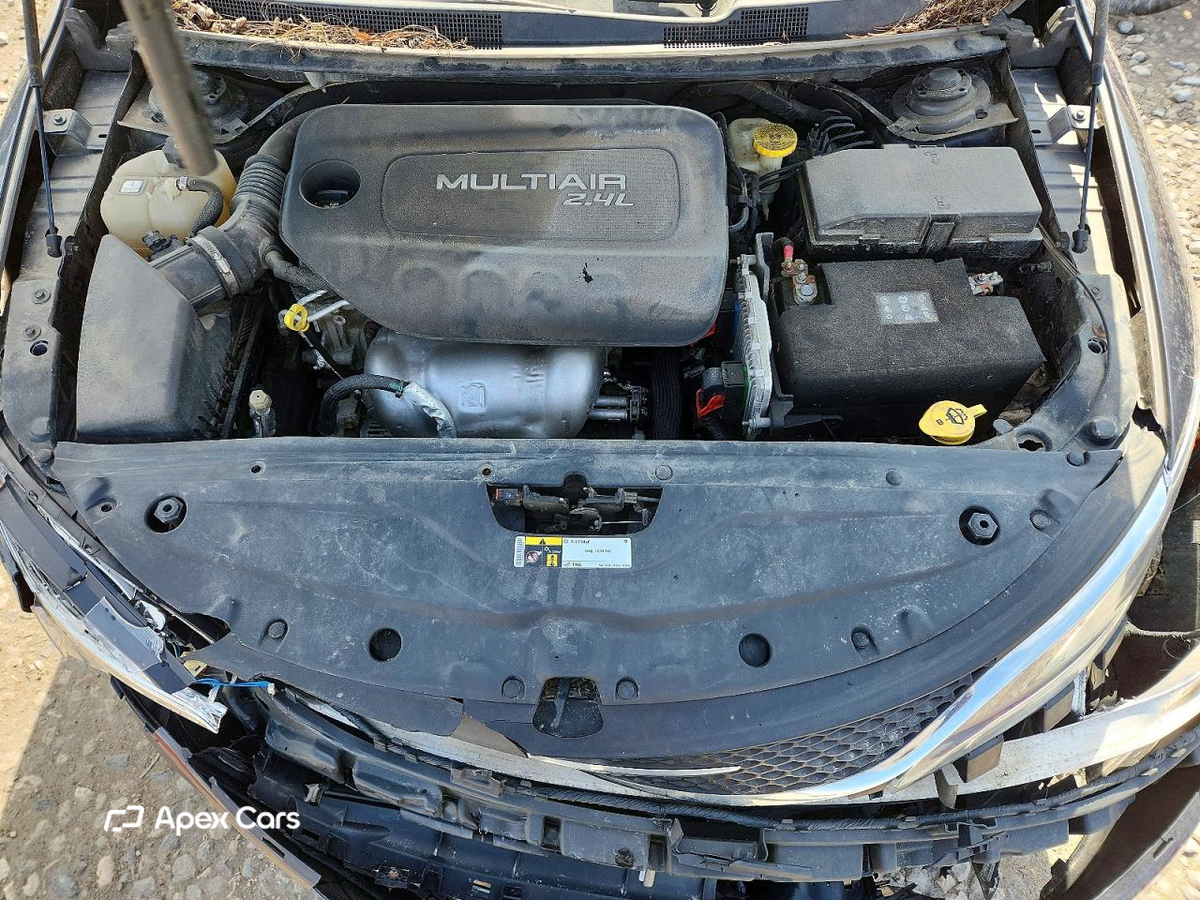 Chrysler 200 2015