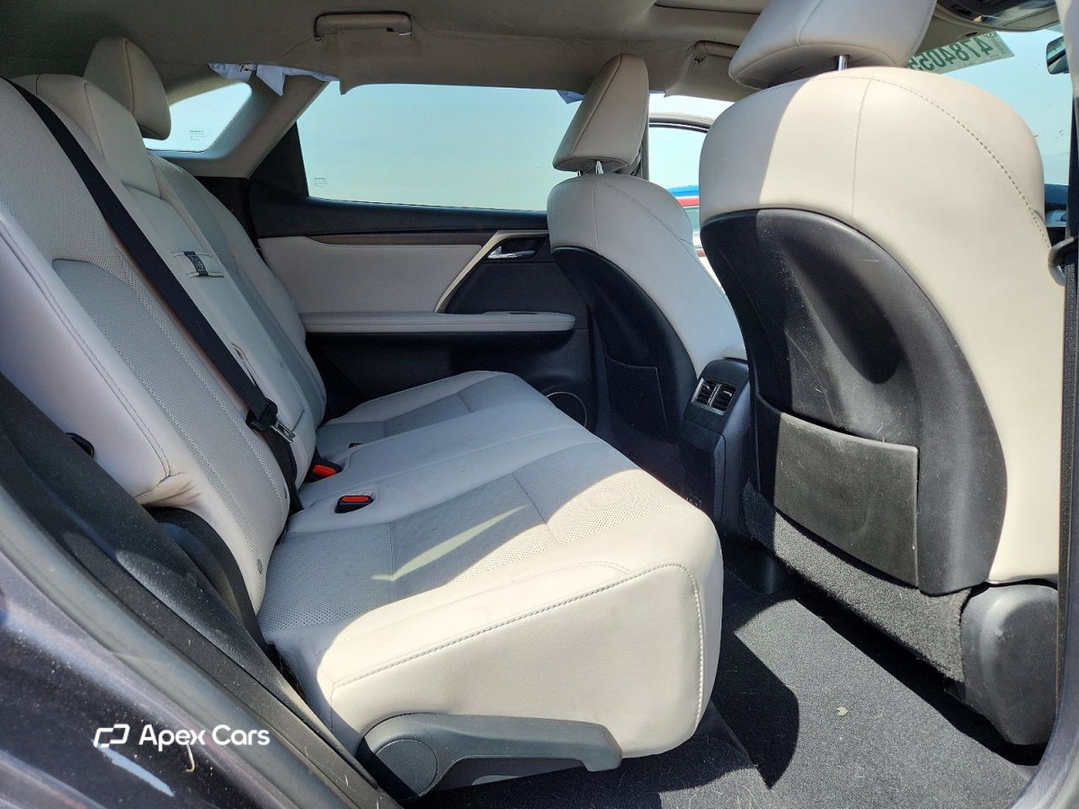 Lexus RX 2021