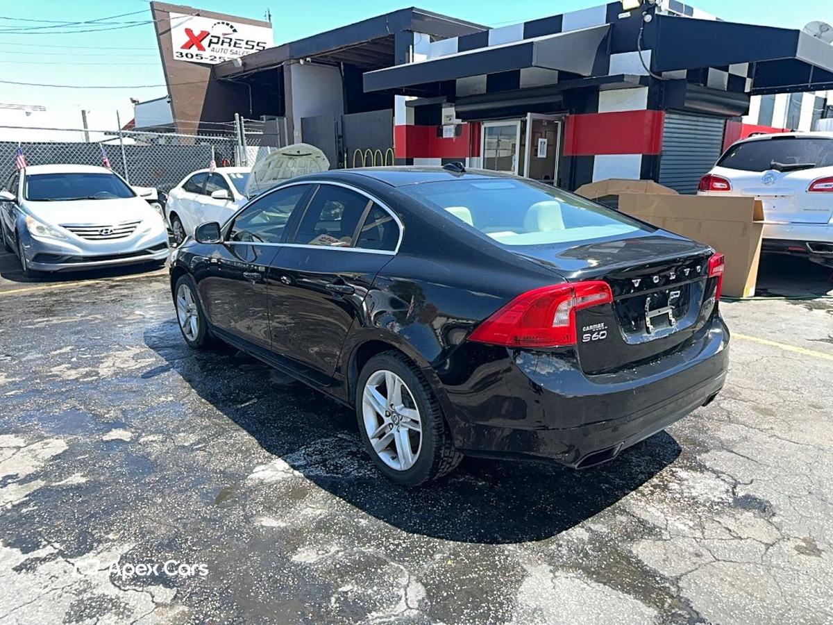 Volvo S60 2015