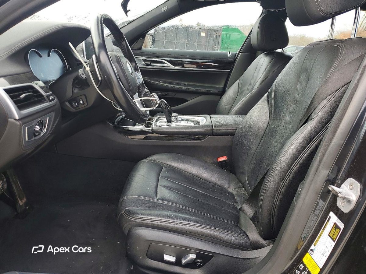 BMW Series 7 2019