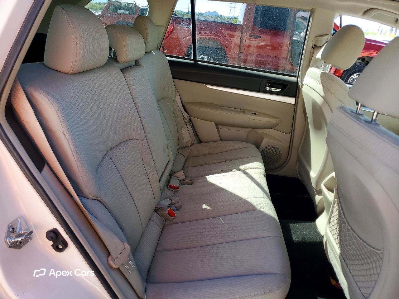 Subaru Outback 2011
