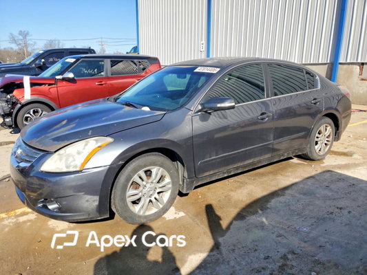 Nissan Altima 2010 - Image 1 of 12