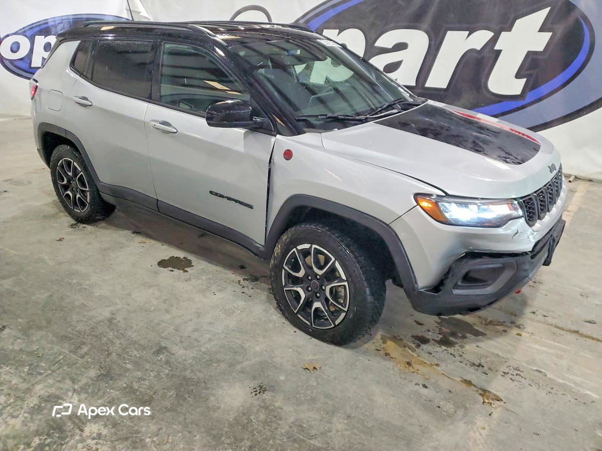 Jeep Compass 2025