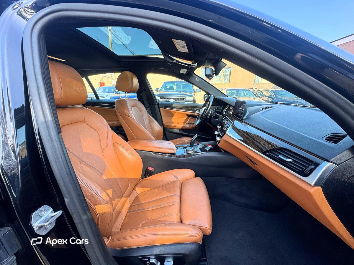 BMW Series 5 2019