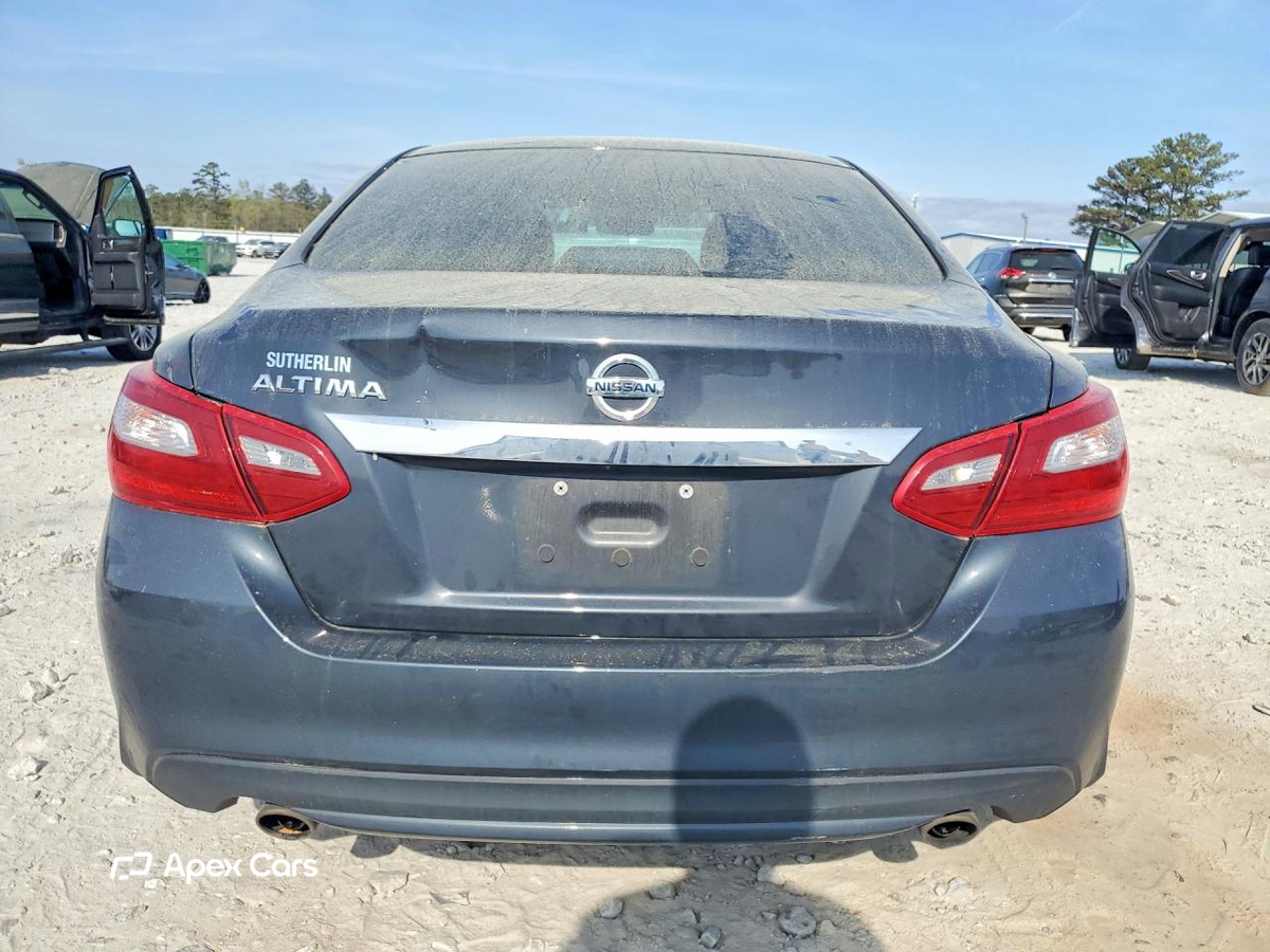 Nissan Altima 2018