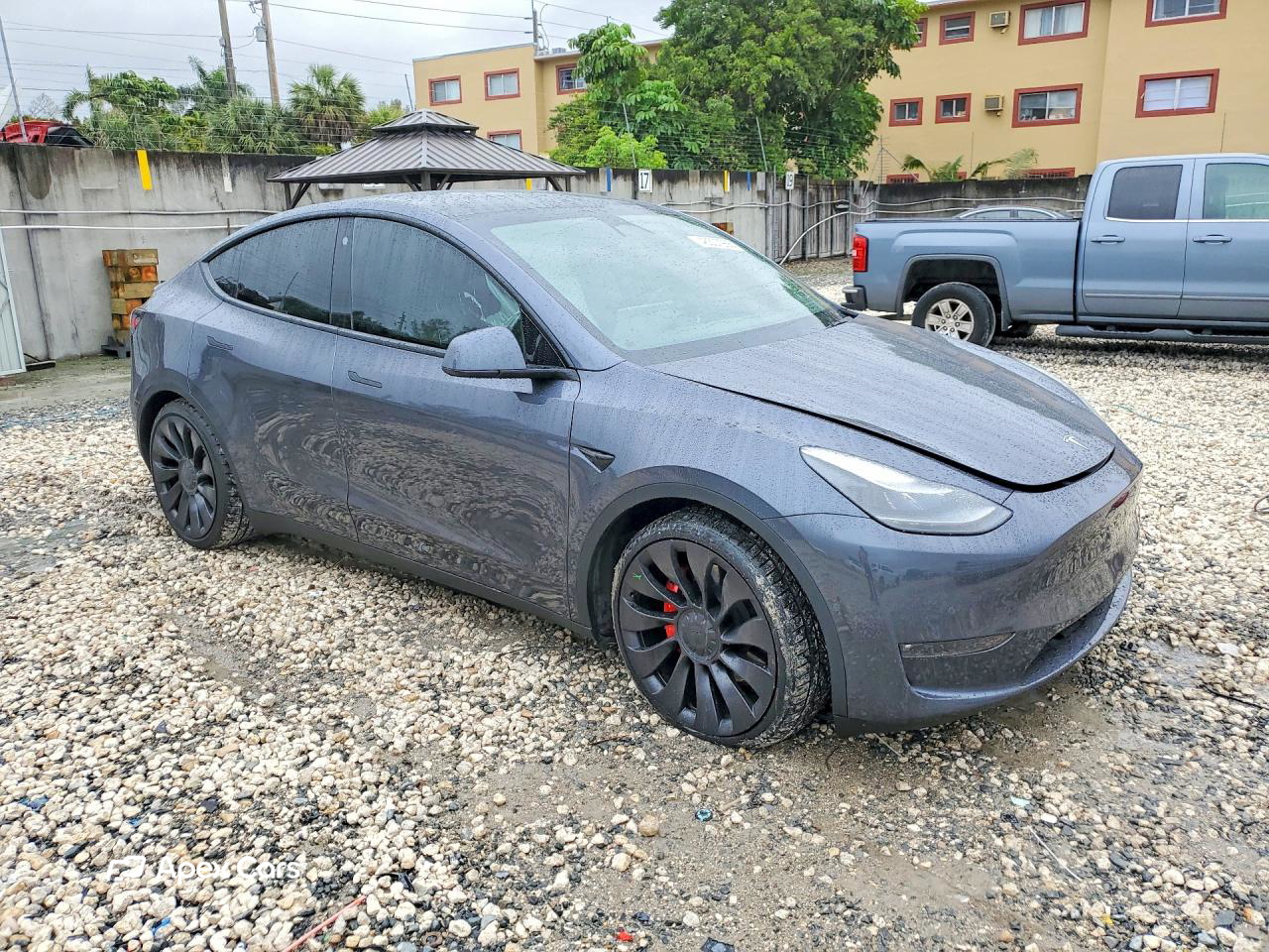 Tesla Model Y 2022