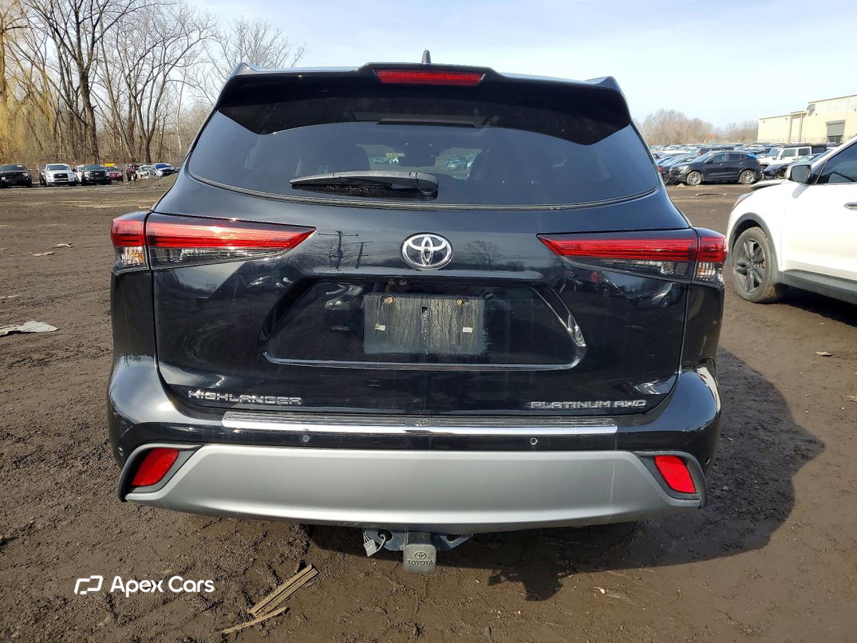 Toyota Highlander 2021