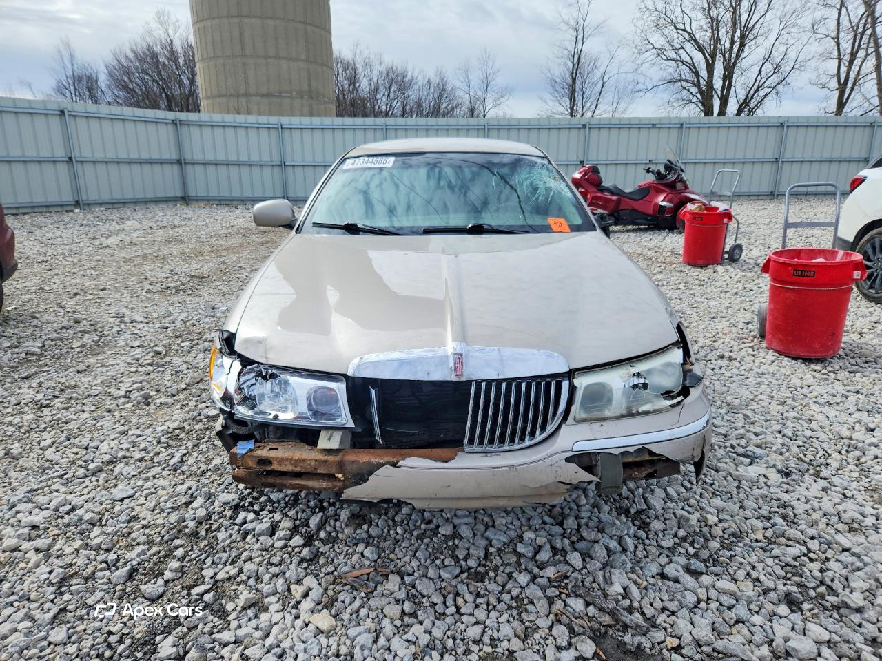 Lincoln Town Car 2002