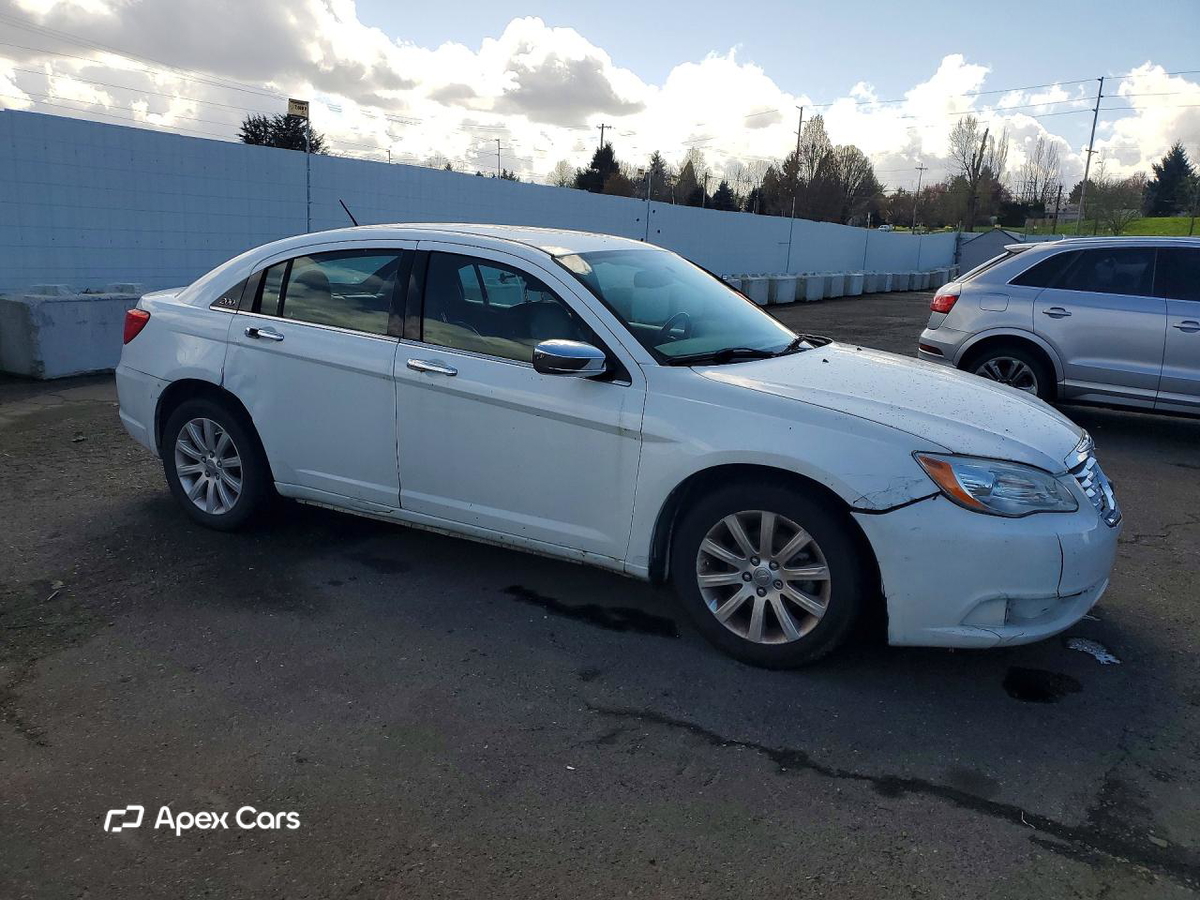 Chrysler 200 2014