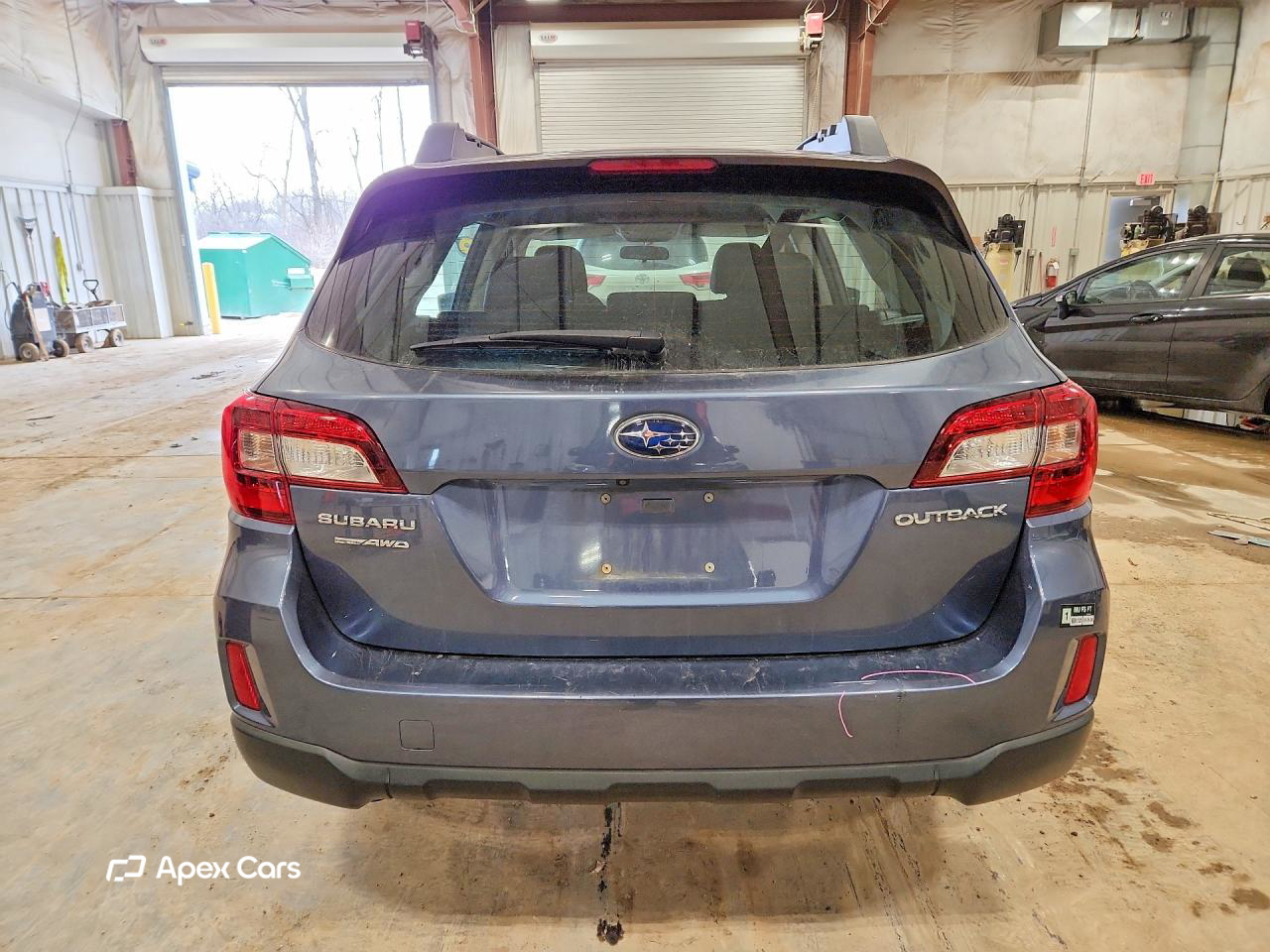Subaru Outback 2015