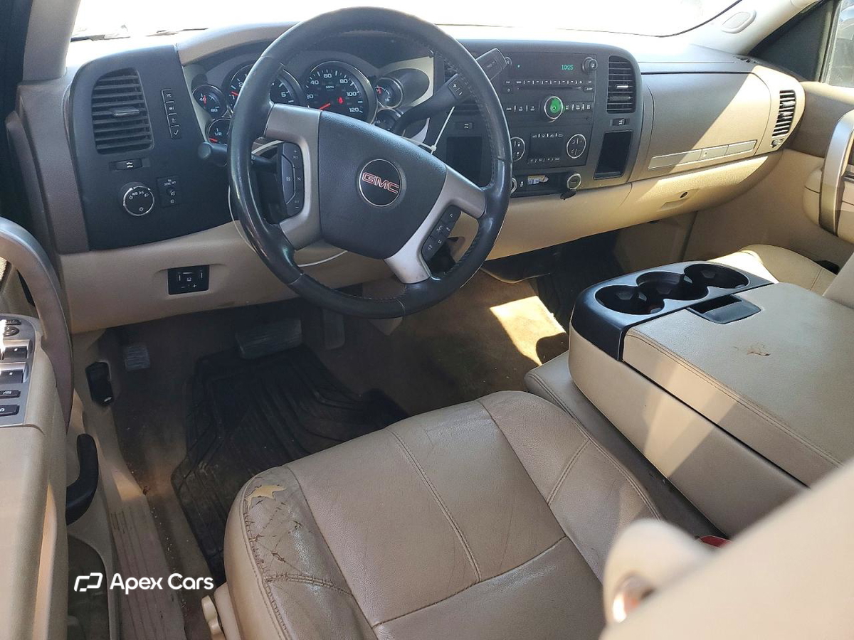 GMC Sierra 2013