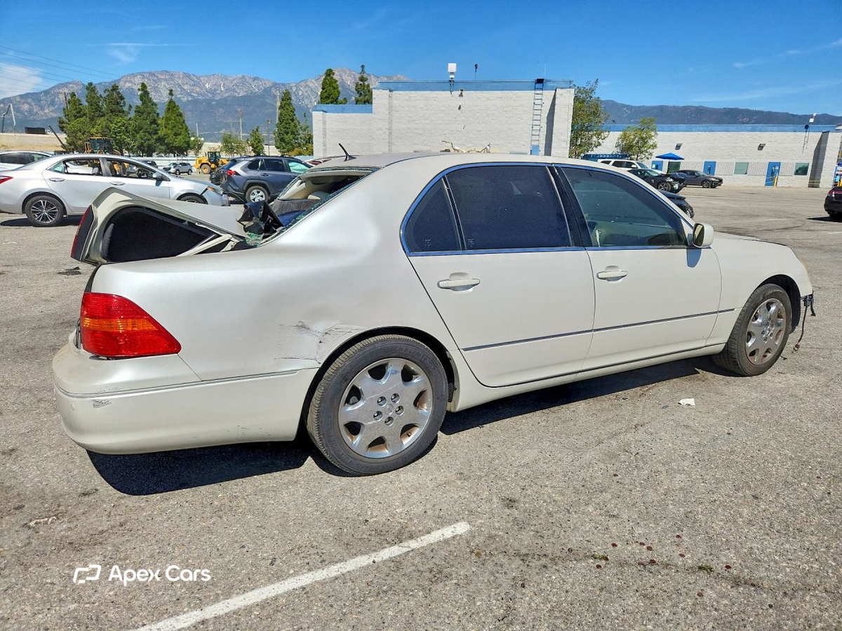 Lexus LS 2001