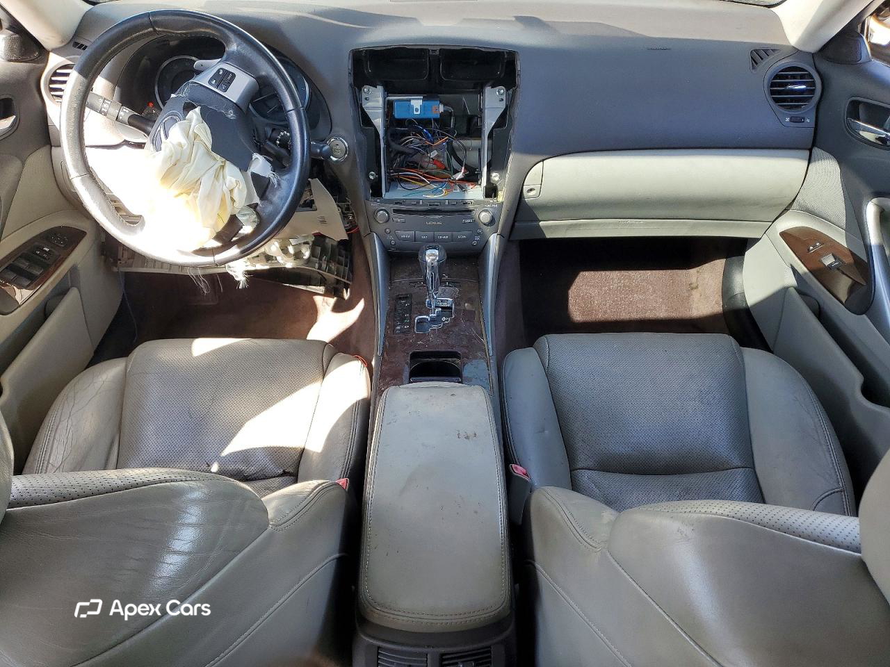 Lexus IS 2011