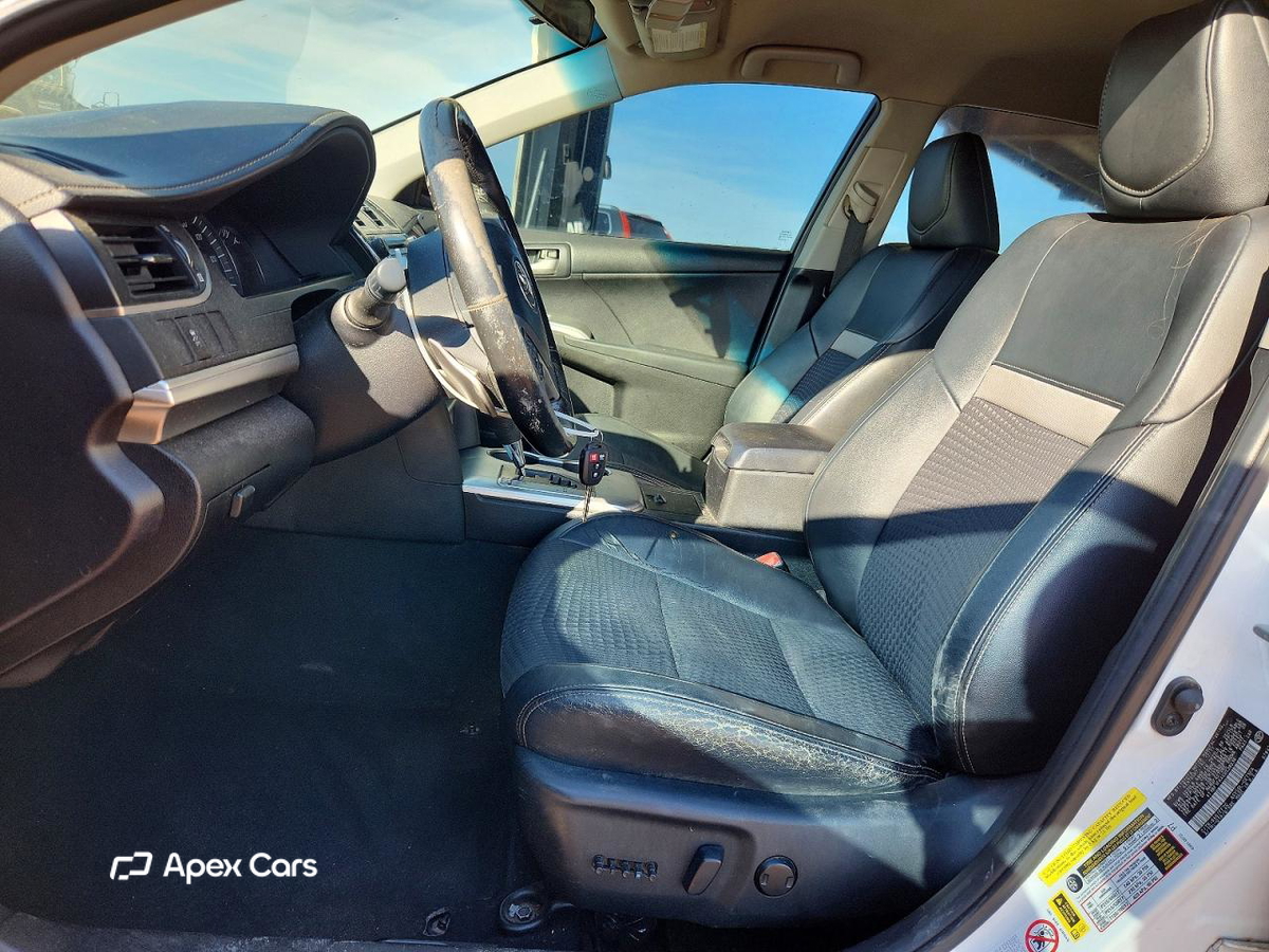 Toyota Camry 2012
